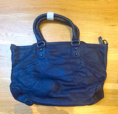 Women black pebbled tote - women’s,