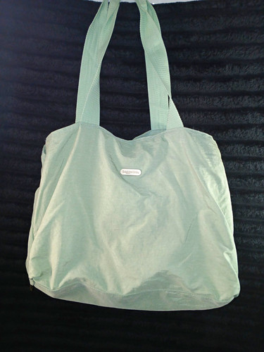 Baggallini travel tote - travel,