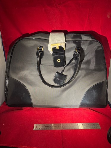Estee lauder black - estee, gray