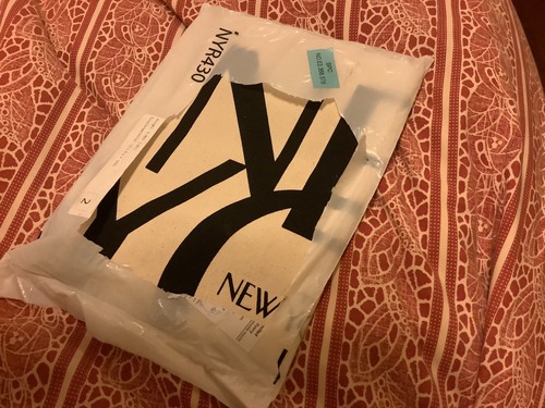 The new yorker canvas - new,