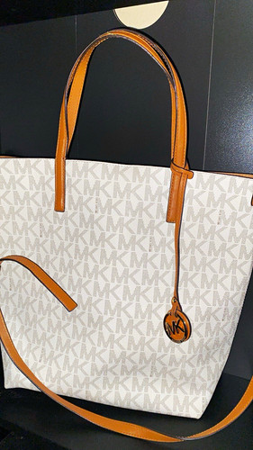 Michael kors large monogram - michael,