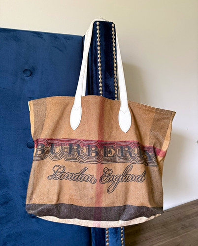 Burberry beige canvas - burberry,
